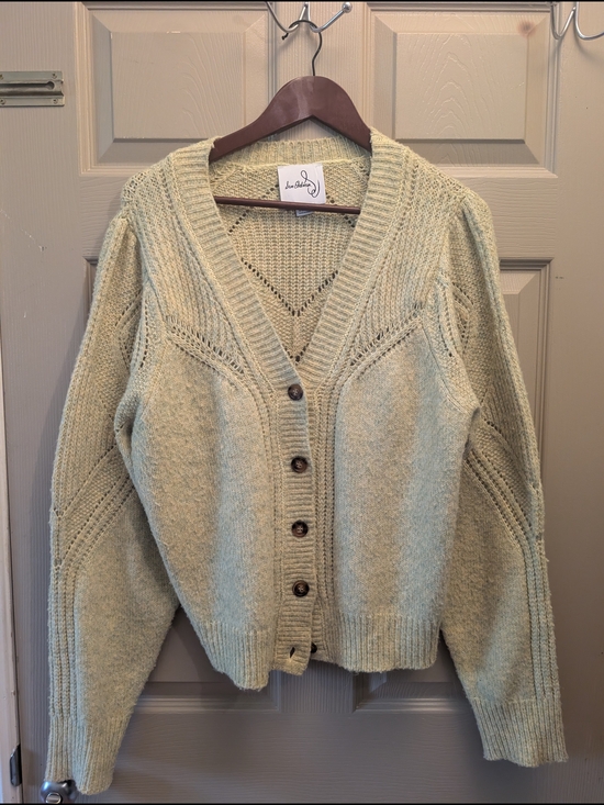 Sweaters - Green V-Neck Button Cardigan Sweater